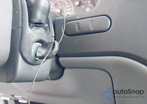 2004 Ford Expedition Xlt z USA, uszkodzony, nr VIN 1FMRU15W64LA06805